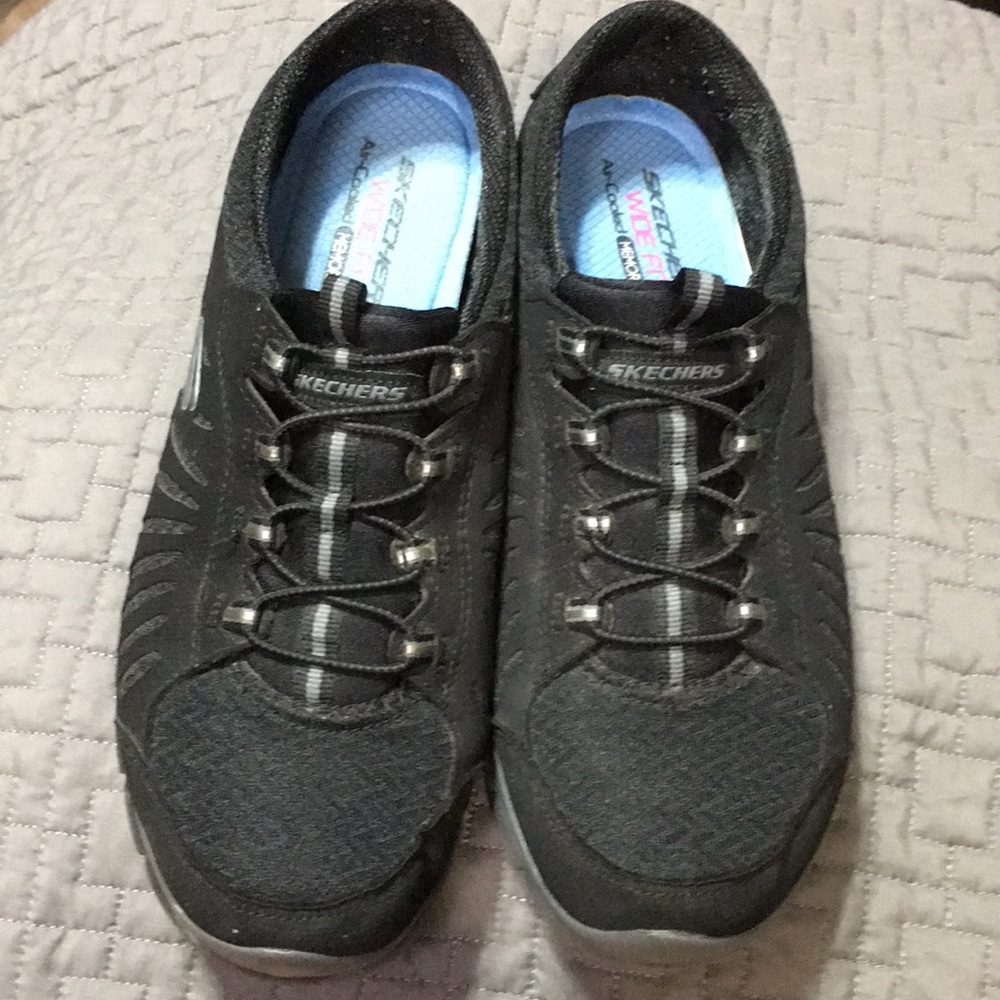 Sketcher sneakers